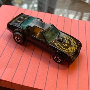 1977 Hot Wheels “Hot Bird” car.  Good condition.